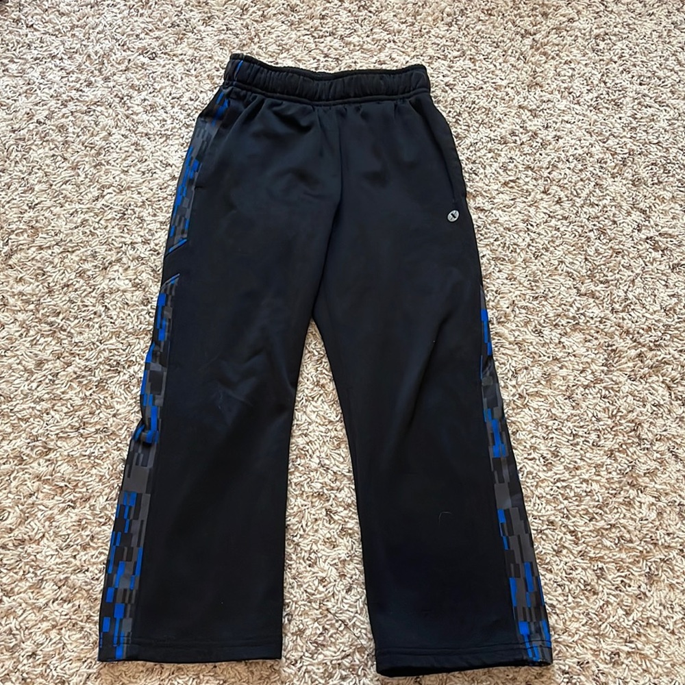 Xersion Boy size 6 Straight leg Light Jersey fleece lined Sweatpants
